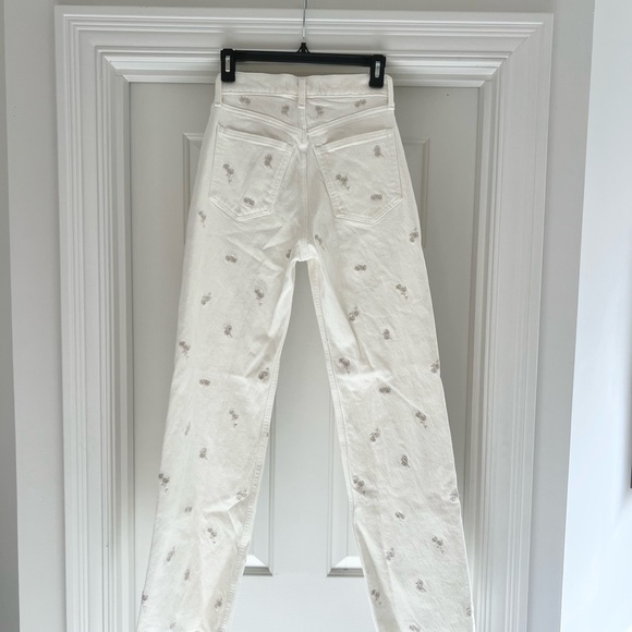 Abercrombie & Fitch Floral Embroidered High Rise 90’s Relaxed Jean - Picture 11 of 11